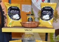 FZ Organic Food presenteerde onder het merk Yakso ook als eerste biologische kroepoek waarin ook daadwerkelijk biologisch gecertificeerde garnalen verwerkt zijn.